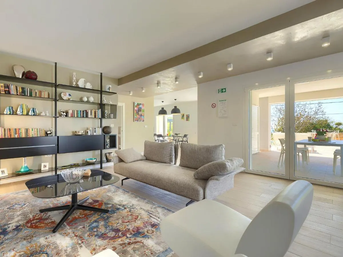 Villa Laura By Interhome Koromačno
